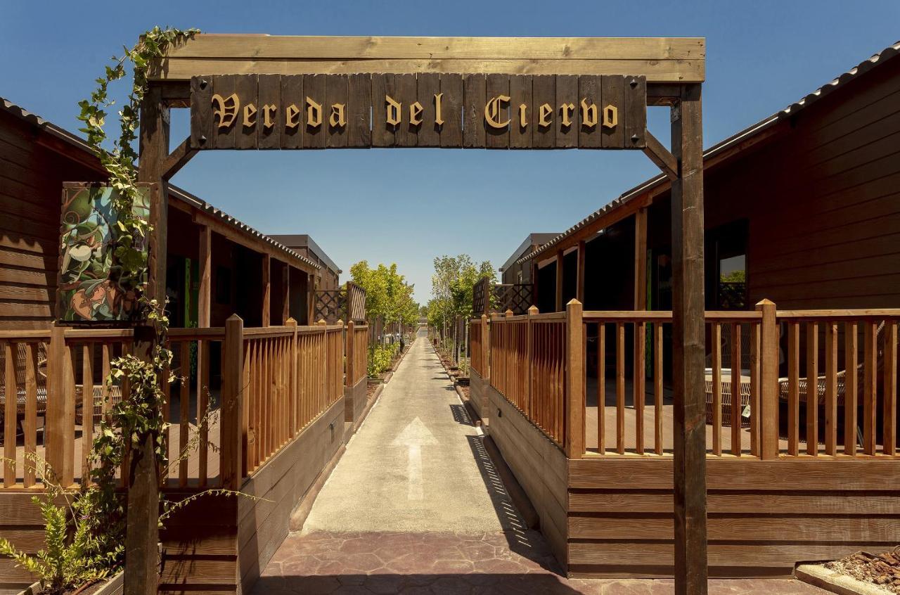 Готель Magic Robin Hood El Albir Екстер'єр фото