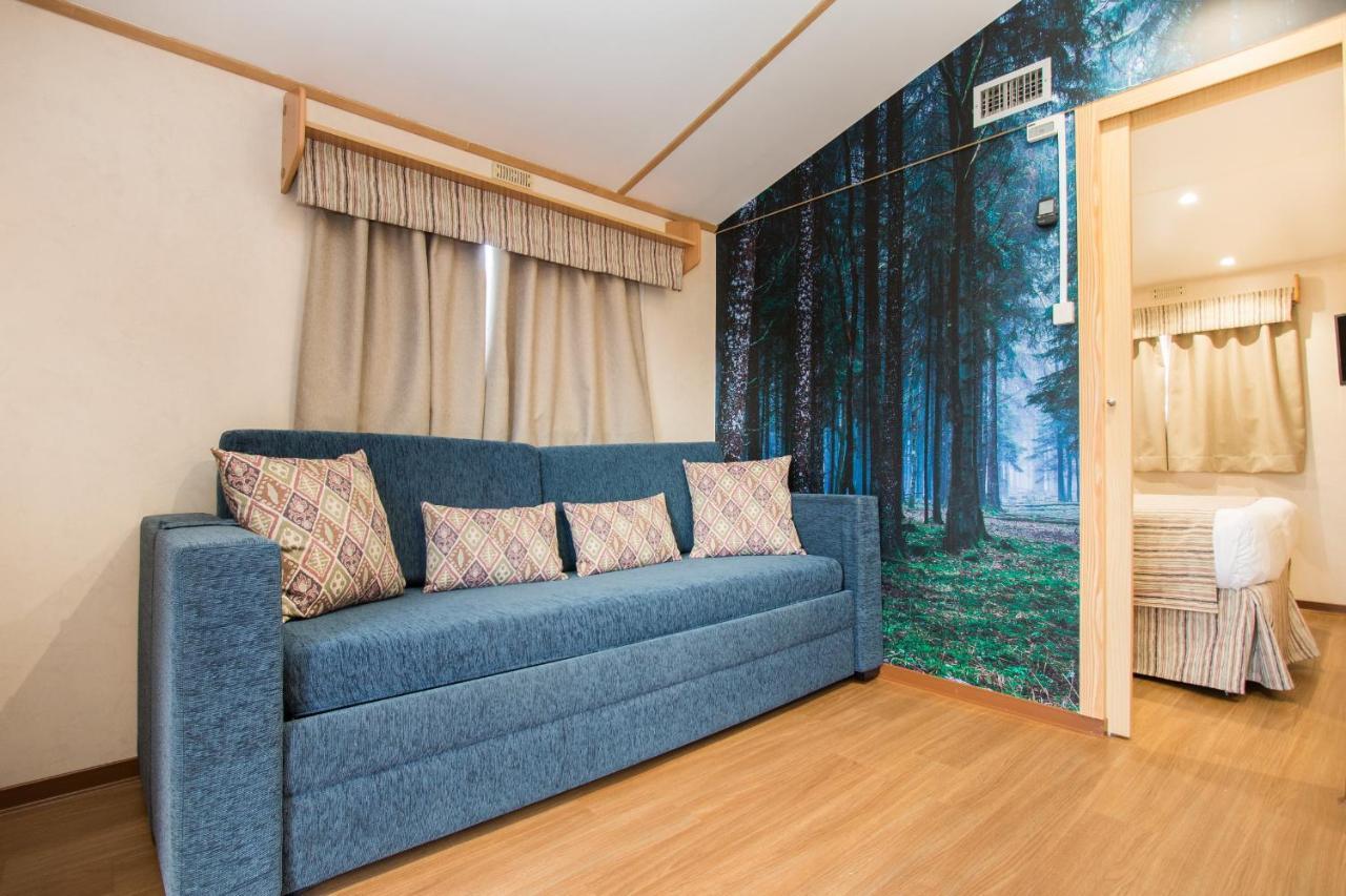 Готель Magic Robin Hood El Albir Екстер'єр фото